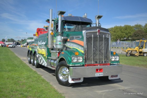 Video: 2016/17 Premier Motorsport Championship Series Round 8